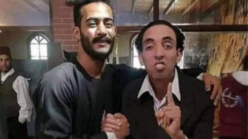 أيمن بهجت قمر يهاجم محمد رمضان بعد الإساءة إلى إسماعيل ياسين في مسلسل ”موسى”