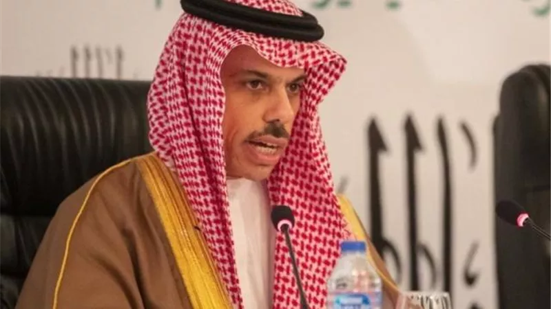 عاجل.. تفاصيل مهمة عن زيارة وزير الخارجية السعودي لـ قطر