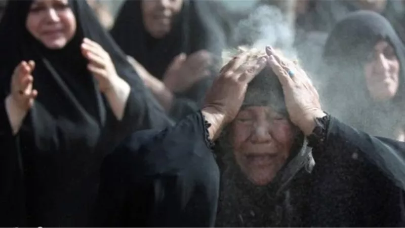 ما حكم لطم الخدود وشق الملابس من هول المصيبة؟.. الإفتاء تجيب