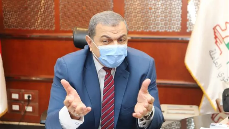 شاهد.. وزير القوى العاملة يوجه رسالة خطيرة للعمال؟