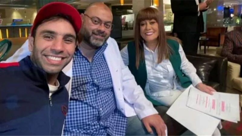 أحمد الشامي وهالة فاخر ومعتز التوني في كواليس تصوير مسلسل ”أحسن أب”