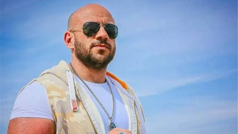 لهذا السبب اعتذر أحمد مكي عن تصوير ”احنا مش بتوع حداد” مع نجوم الاختيار