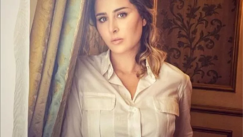 وفاة عائشة بن أحمد بعد صراع مع مرض السرطان.. إليك التفاصيل