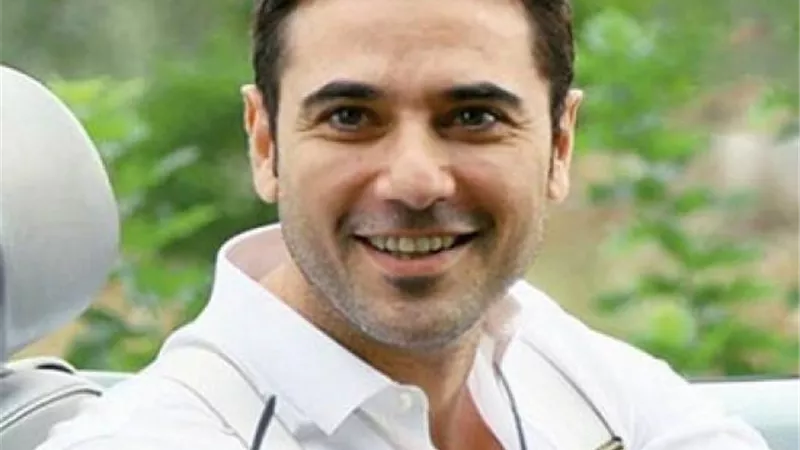 رسالة أحمد عز لجمهورة بعد نجاح ”هجمة مرتدة”