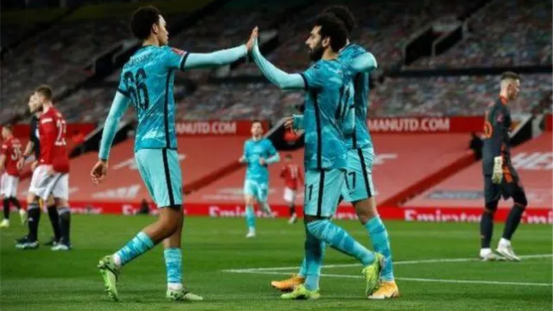صلاح يقود التشكيل المتوقع لـ ليفربول ضد مانشستر يونايتد في البريميرليج