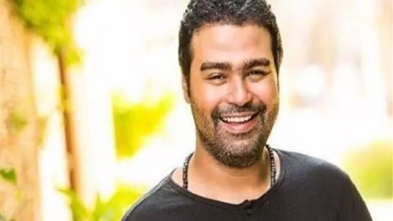 ”خايف على عائلتي من نقل العدوى”.. إسلام إبراهيم يكشف حقيقة إصابته بفيروس كورونا