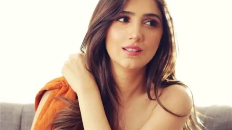 هل تنازلت مى عمر عن أجرها فى مسلسل ”نسل الأغراب” من أجل محمد سامى؟.. إليك الإجابة