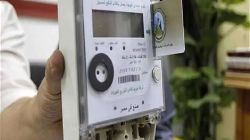 وزير الكهرباء: مليونا و340 ألف طلب تقدموا لتركيب العدادات الكودية حتى الآن