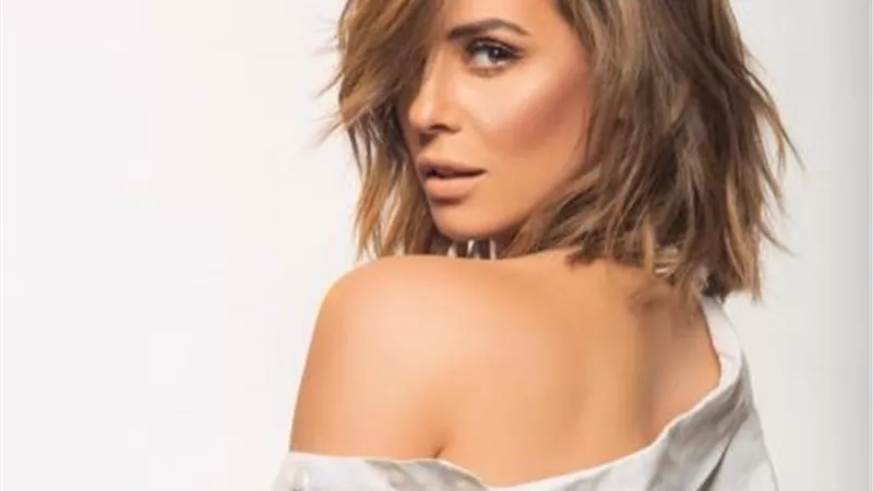 شاهد.. إيمان العاصى باطلالة جريئة فى أحدث ظهور لها