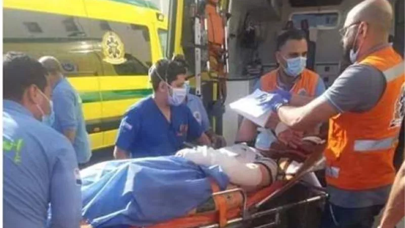 تحويل جريح فلسطيني إلى القاهرة لاستكمال العلاج وإجراء الجراحة اللازمة