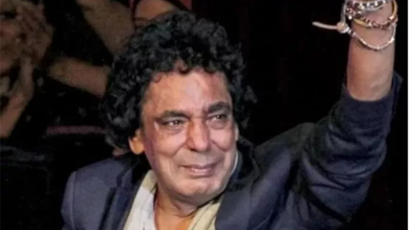 رحم الله الفنان العظيم.. محمد منير يتقدم بالعزاء لأسرة الراحل سمير غانم