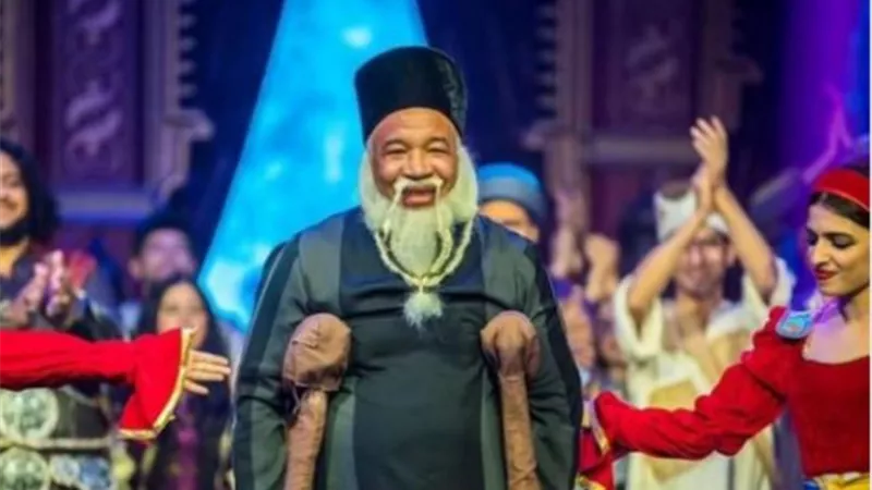 شريف دسوقى من كواليس مسرحية ”ياما فى الجراب يا حاوى”