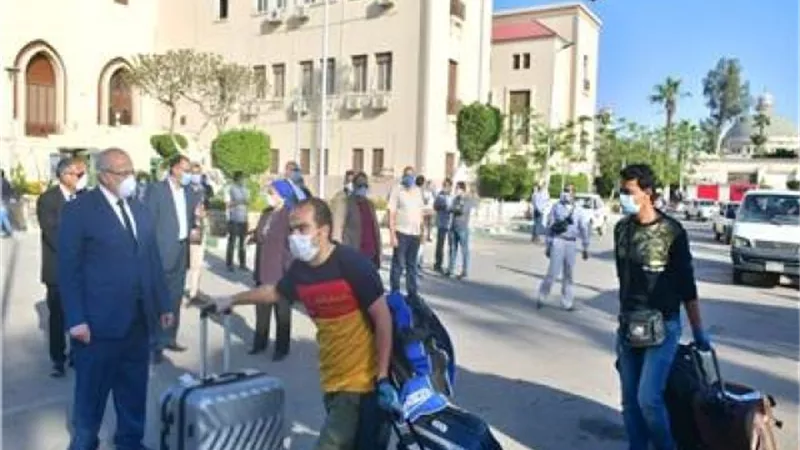 خبيرة أوبئة : لا أمل في تطوير لقاح.. والتعايش مع كورونا هو الحل