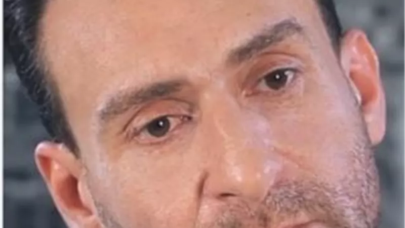 نضال الشافعى يكشف تفاصيل حالته الصحية بعد تعرضه لوعكة