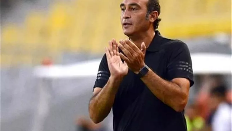 اتهموه بالعنصرية .. استقالة علي ماهر من تدريب المصري  البورسعيدي