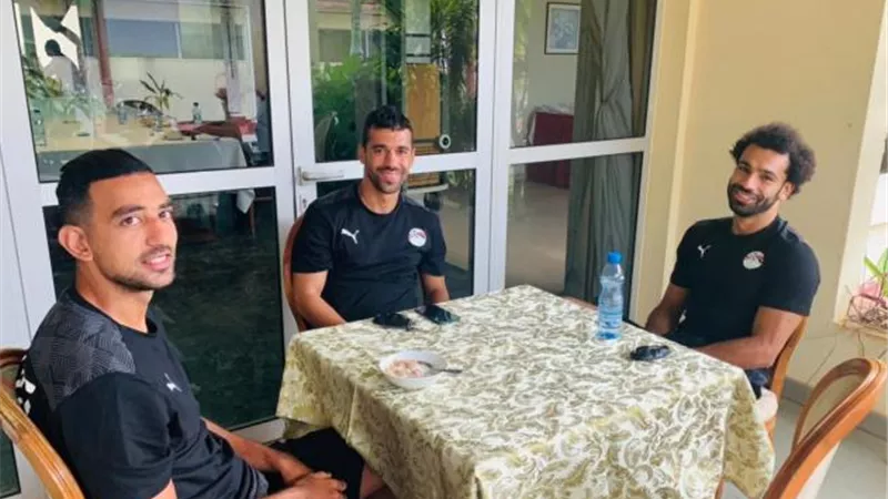 محمد صلاح يصل الجابون وينضم لمعسكر منتخب مصر