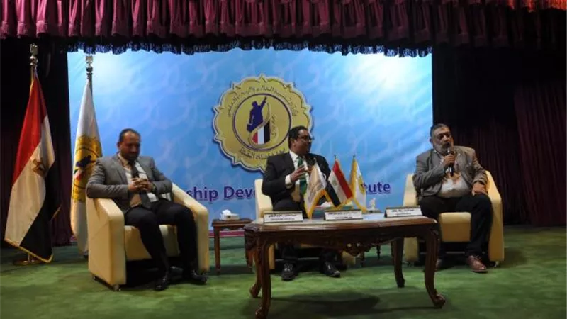 بالصور .. معهد إعداد القادة يشهد انطلاق الجلسة الافتتاحية للدورة التدريبية لطلاب الجامعات