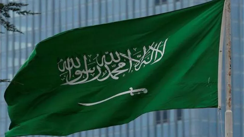 قرار مفاجئ من السعودية بشأن القدوم والسفر إلى الإمارات