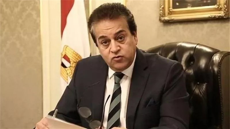 عاجل .. خفض الحد الأدنى للقبول بالجامعات الخاصة والأهلية