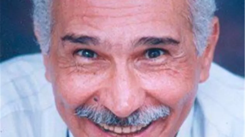 أحزان المعلم إبراهيم سردينة..  عبد الرحمن أبو زهرة يعلن الاعتزال.. وهذه أهم الأسرار في مشواره الفني
