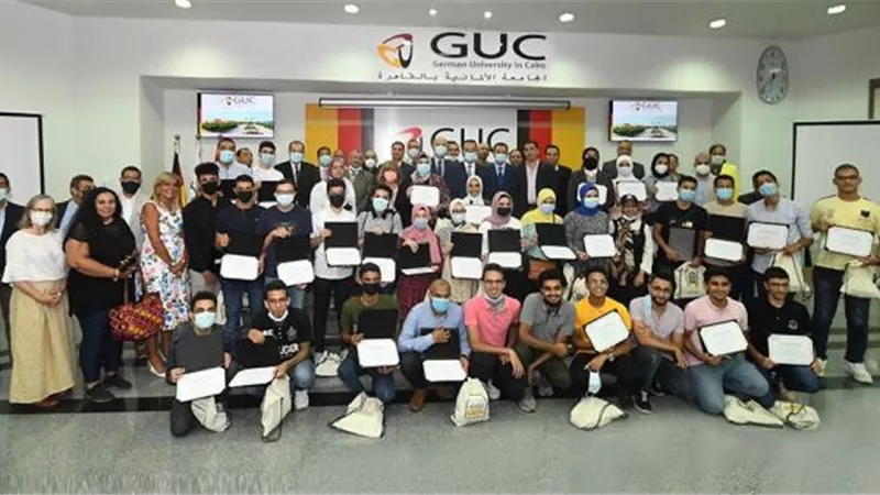 الجامعة الألمانية بالقاهرة تقدم 41 منحة دراسية لأوائل الثانوية العامة على مستوى الجمهورية