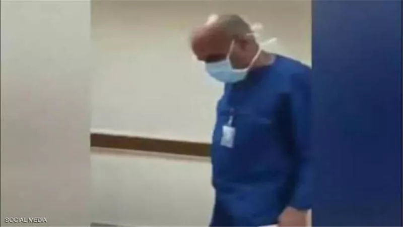 اسجد للكلب.. ضحية الطبيب الشهير يفجر مفاجأة كبري