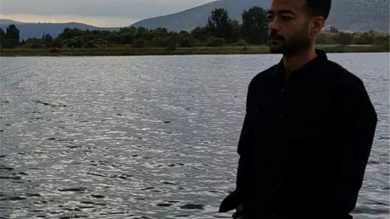 بالصورة.. هيثم شاكر يحتفل مع جمهوره بعيد ميلاده الـ ٣٧