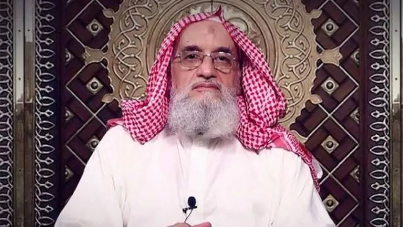 بيان عاجل من طالبان بشأن إيواء زعيم القاعدة أيمن الظواهري داخل أفغانستان