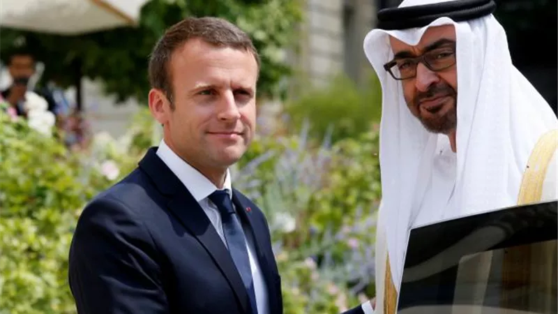 ماكرون يستقبل محمد بن زايد قرب باريس