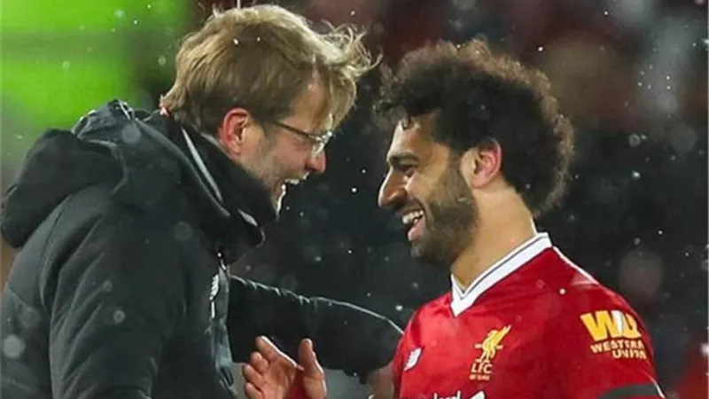 كلوب يكشف موقفه من تجديد عقد محمد صلاح مع ليفربول
