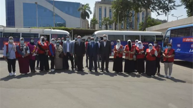 بالصور.. محافظ الجيزة يزف بشرى سارة للمواطنين حول تلقي لقاح كورونا