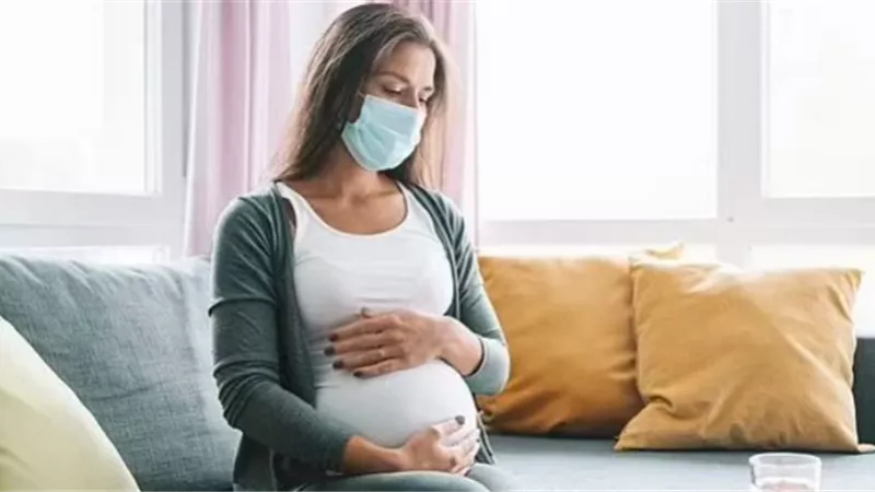 هل لقاح كورونا يحمي الحوامل من الإجهاض؟