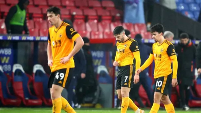 برينتفورد يقهر وولفرهامبتون بثنائية فى الدوري الإنجليزي
