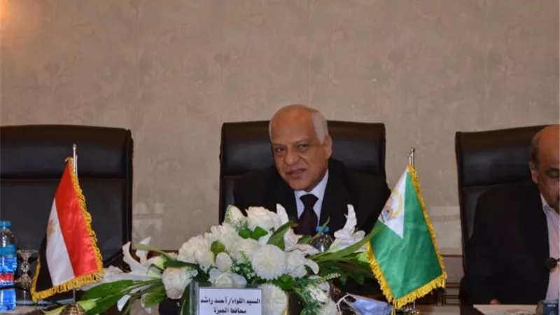 بالصور.. حفل تكريم أوائل الثانوية العامة والأزهرية والدبلومات الفنية بالجيزة