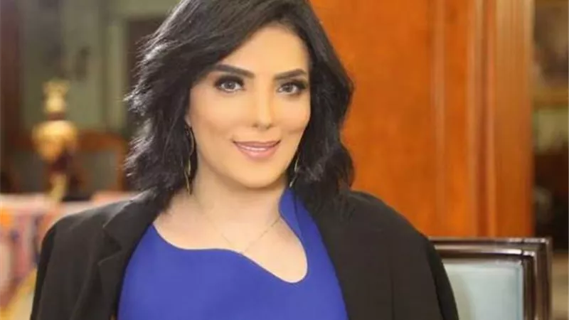 قررت تأجيل العملية الأخيرة.. حورية فرغلى تفجر مفاجأة عن أزمة أنفها