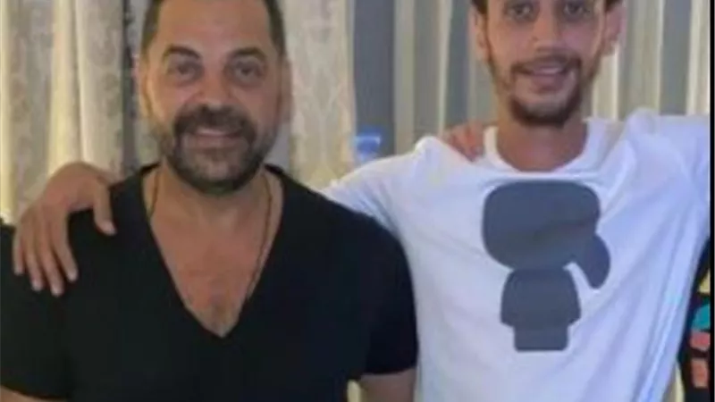 مفاجأة.. شاهد عيان يروى تفاصيل جديدة فى مشاجرة نجل طارق العريان بـ لبنان