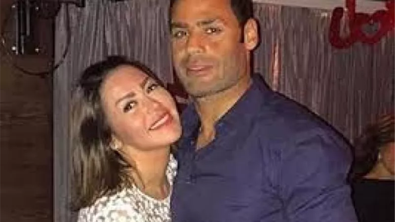 لقاء الخميسى تدعم زوجها عبد المنصف بعد انضمامه للاتحاد السكندرى