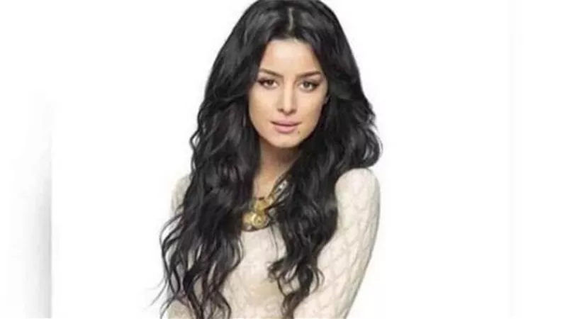أسما سليمان.. معلومات عن حبيبة عمر العريان التى أشعلت المعركة بلبنان