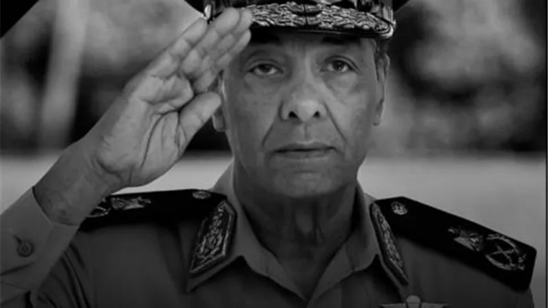 حصن الأمان .. مصطفى قمر ينعى المشير طنطاوى