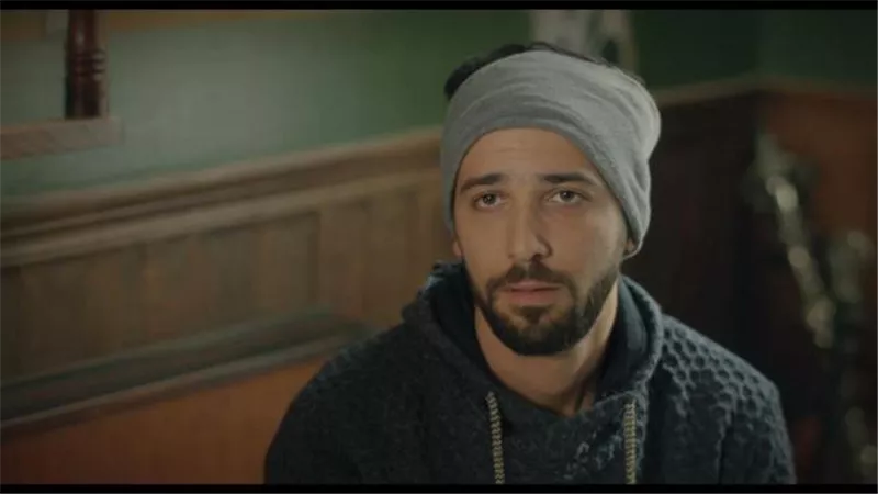بالفيديو :كريم قاسم يشارك جمهوره بكواليس ”مملكة إبليس”