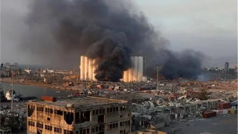 عاجل.. تطور خطير في قضية انفجار مرفأ بيروت
