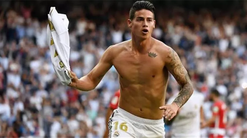 رودريجيز يتلقى 4 عروض للرحيل عن ريال مدريد