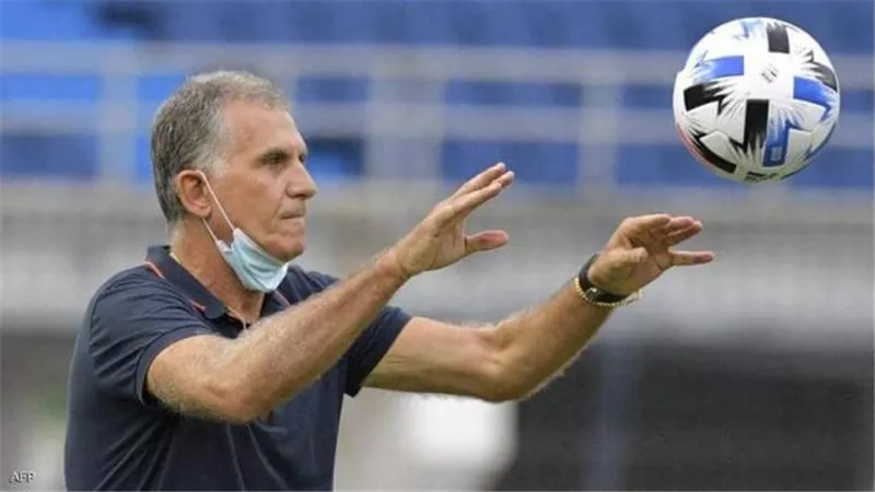 بعد الفوز علي ليبيريا.. كيروش يطيح بنصف لاعبي منتخب مصر