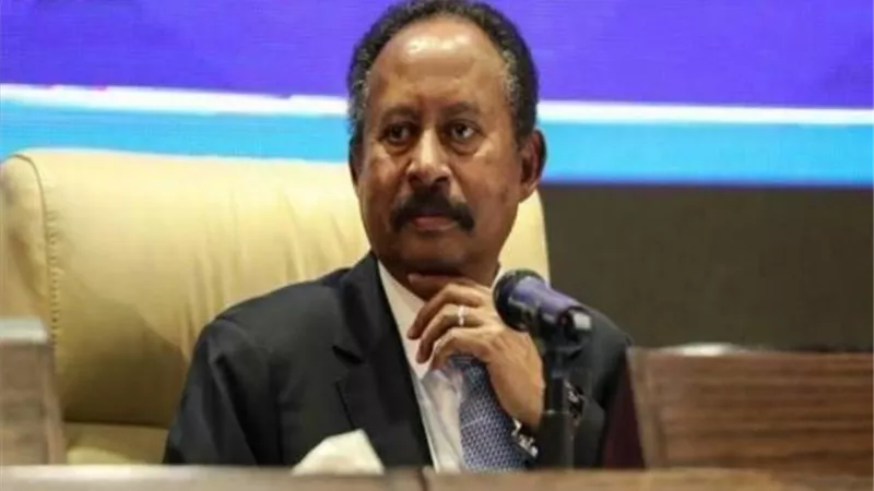 رسميًا.. حمدوك يُعين 18 واليًا مدنيًا بمختلف ولايات السودان