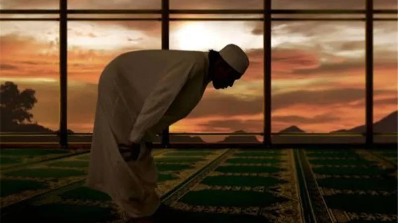 تعرف على أذكار مستحبة عند الركوع في الصلاة