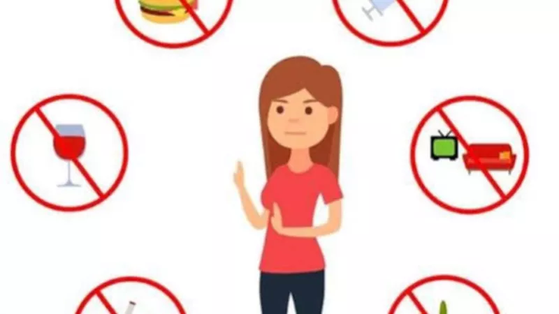 «خلى بالك».. عادات خطير ضارة بالصحة تعرفي عليها