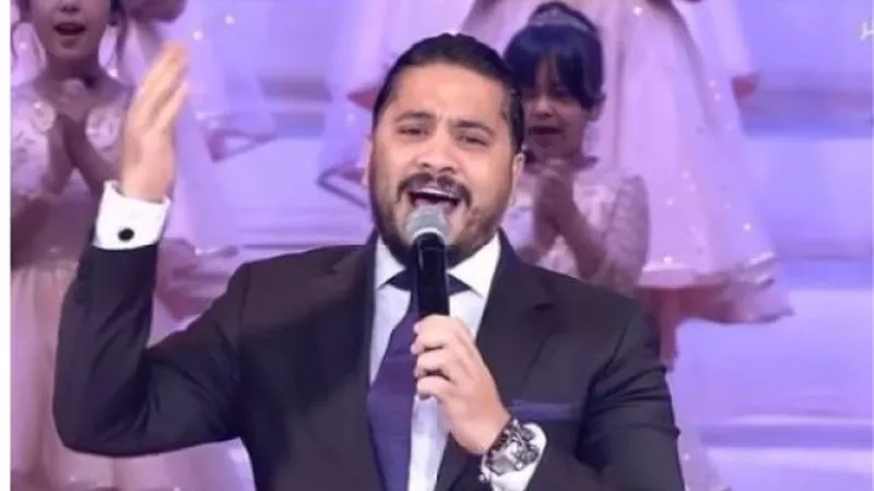 أول تعليق من مصطفى حجاج بعد غنائه أمام الرئيس السيسى