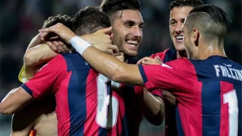 بعد خماسية ليفورنو.. كروتوني يتأهل للدوري الإيطالي