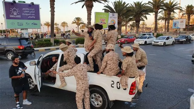 عاجل وخطير..المرتزقة السوريون ينزلون شوارع طرابلس بزي الشرطة الليبية
