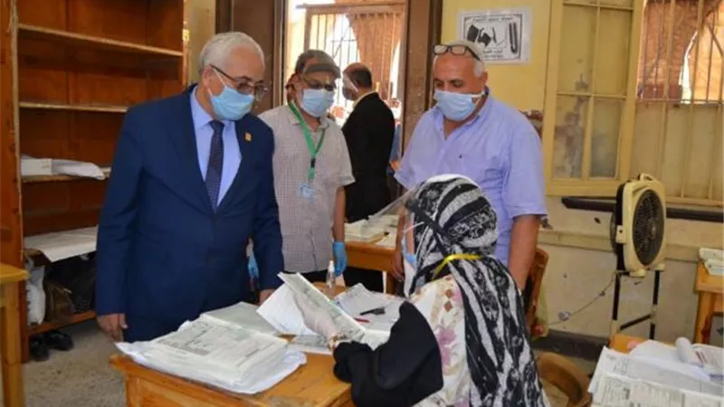 من داخل ”الكنترول”.. رئيس امتحانات الثانوية العامة يطمئن الطلاب علي النتيجة